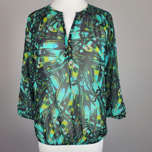 Banana Republic Tops - Banana Republic Patterned Top